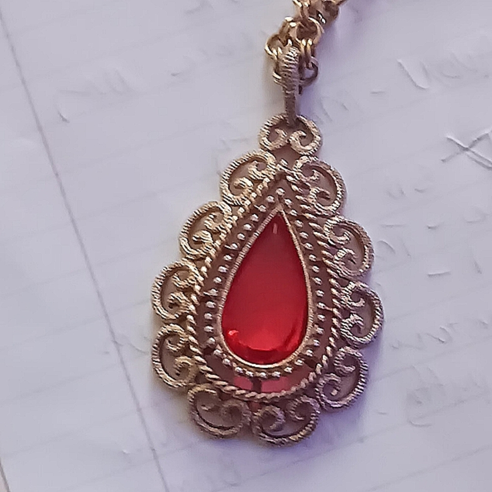 Vintage Avon Gold Tone Necklace with Teardrop Orange Glass Pendant